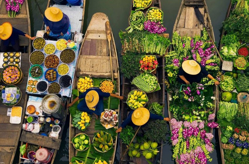 Damnoen Saduak Floating Market, Ratchaburi Province, Thailand